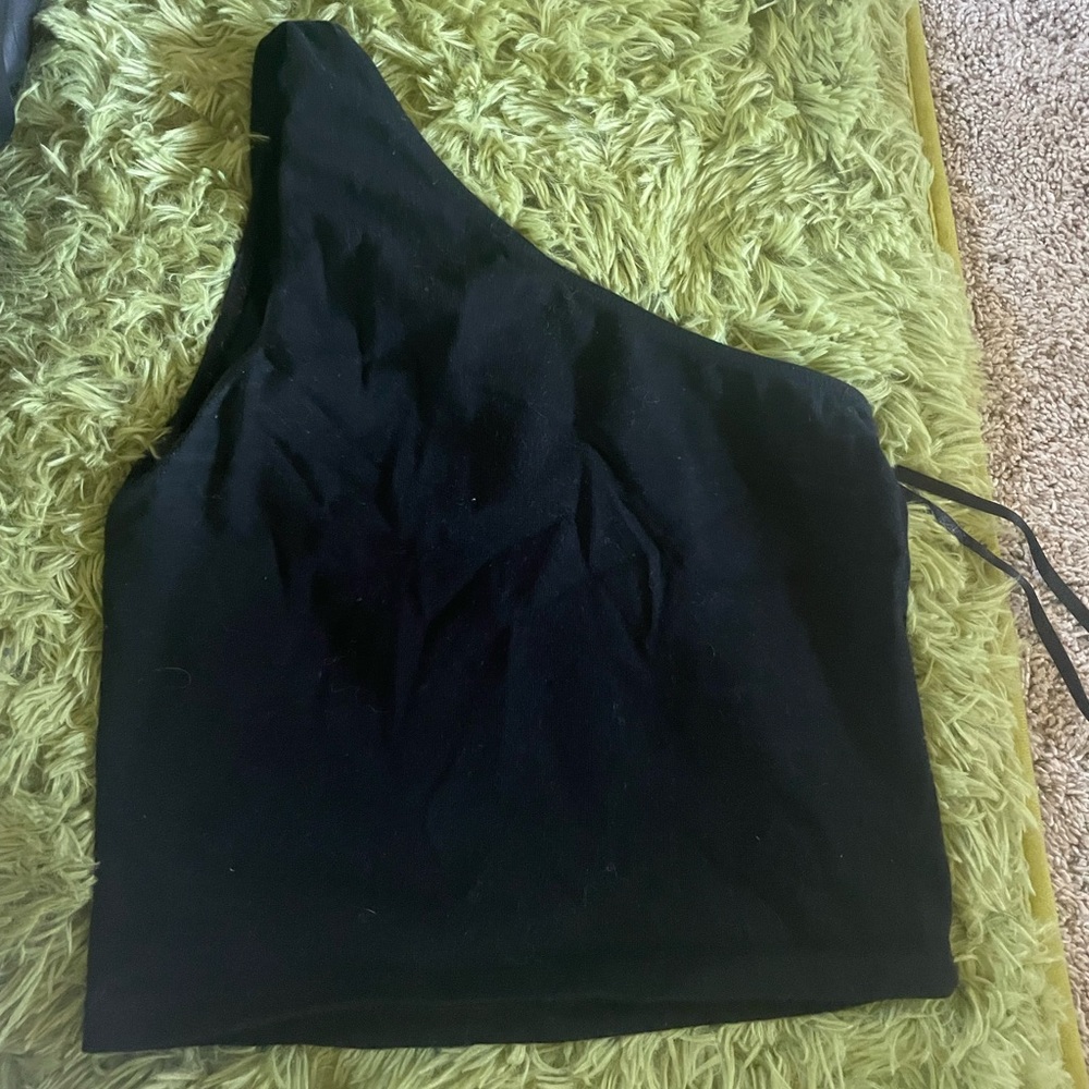 black one shoulder brandy melville tank top